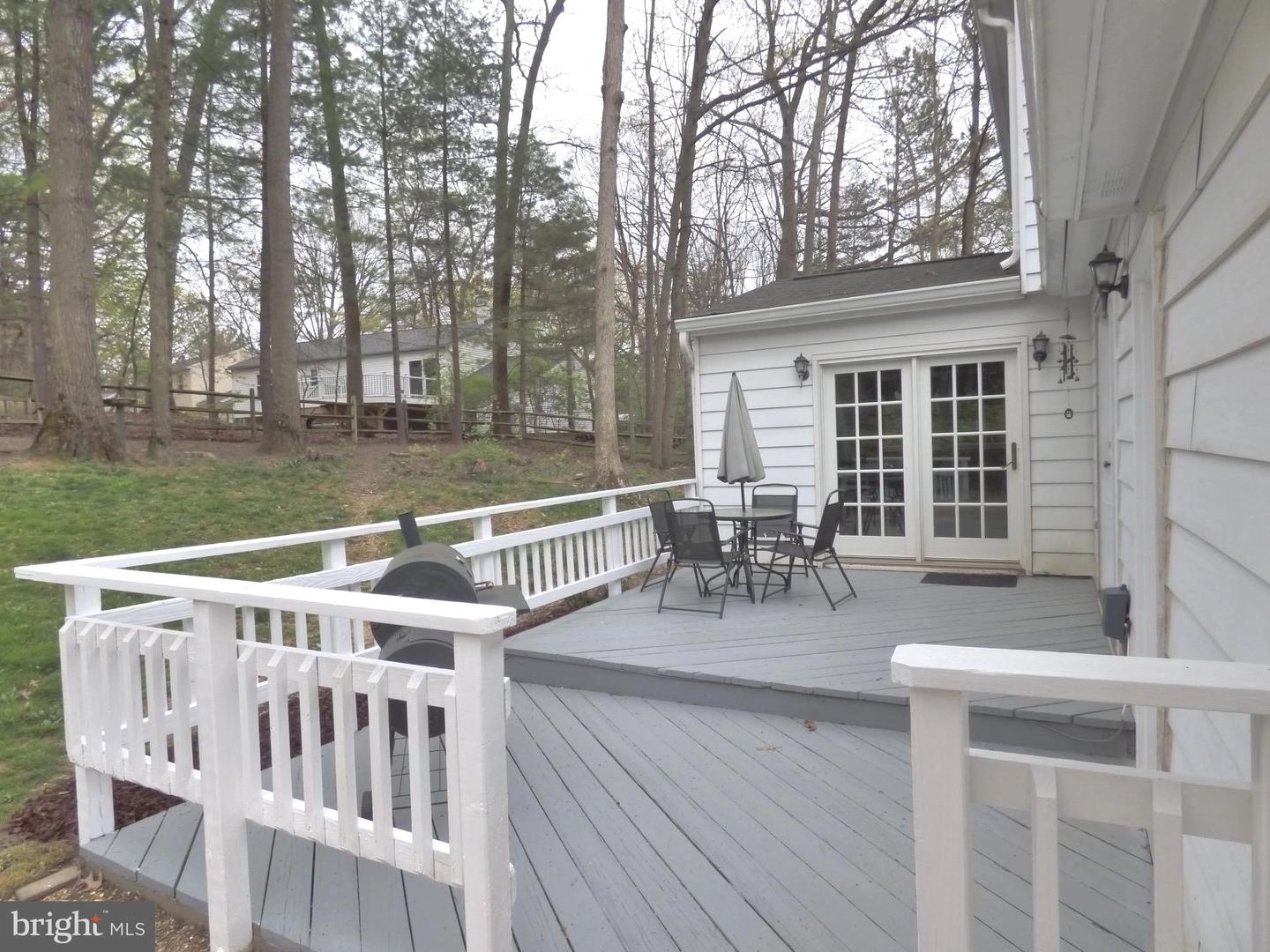 Exterior - 1817 Cranberry Ln, Reston, VA 20191 photo 6 of 12