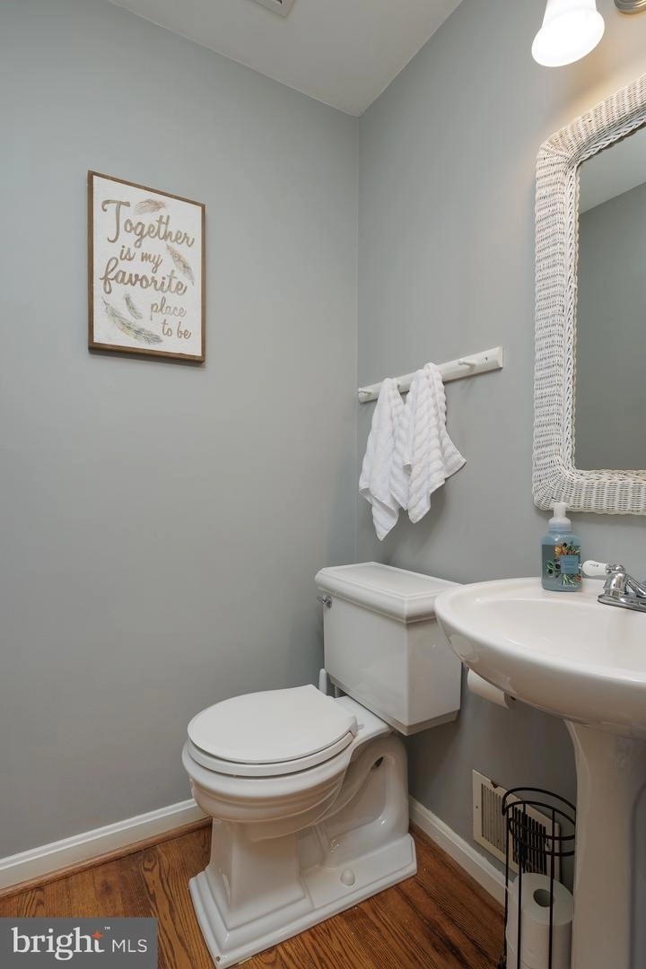 Bath - 1817 Cranberry Ln, Reston, VA 20191 photo 1 of 3
