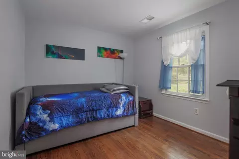 Bedroom - 1817 Cranberry Ln, Reston, VA 20191 photo 4 of 5