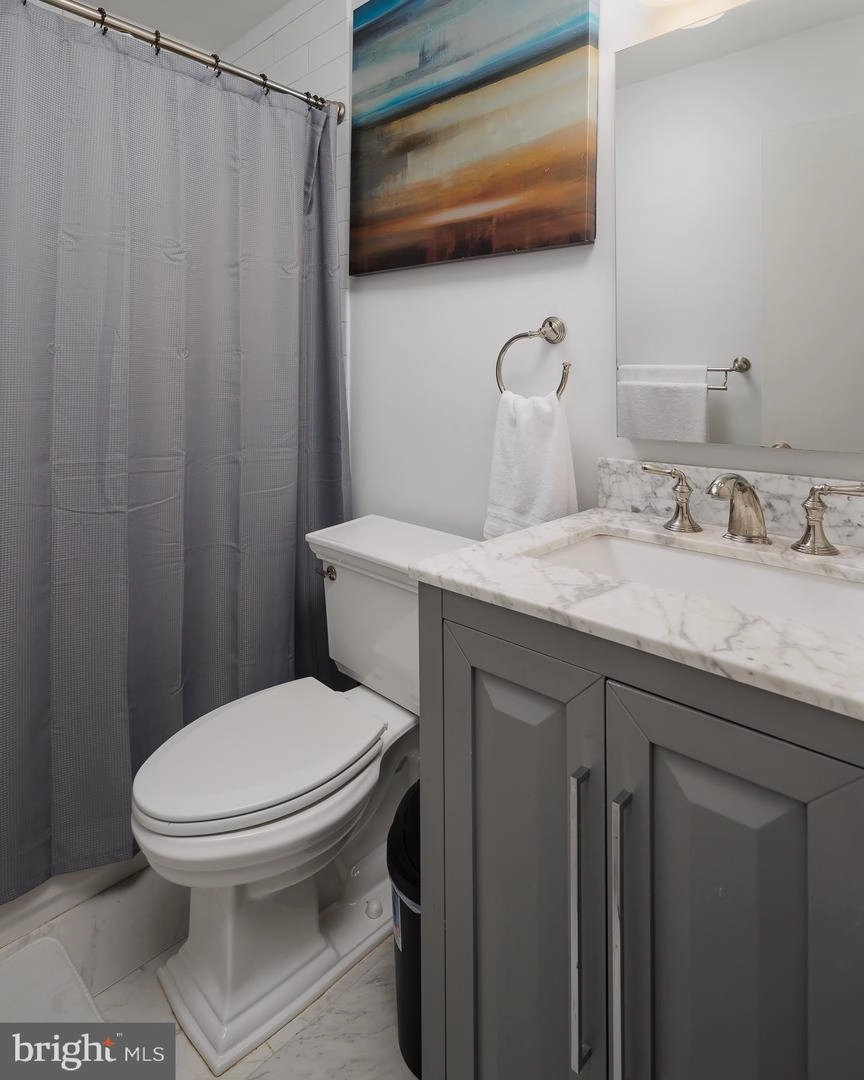 Bath - 1817 Cranberry Ln, Reston, VA 20191 photo 3 of 3