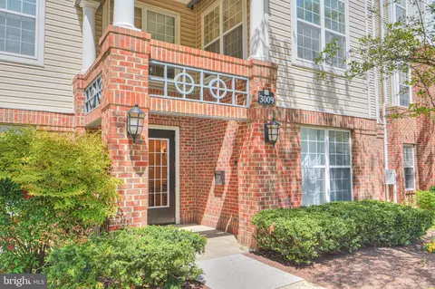 3009 Nicosh Cir #4207, Falls Church, VA 22042