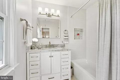 2848 Subtle Ln, Fairfax, VA 22031 photo 13