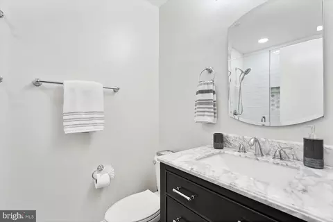 2848 Subtle Ln, Fairfax, VA 22031 photo 16