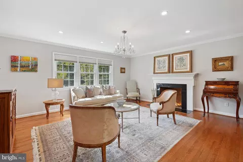 2848 Subtle Ln, Fairfax, VA 22031 photo 9