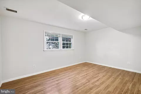 2848 Subtle Ln, Fairfax, VA 22031 photo 21