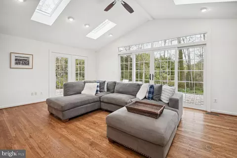Living - 1205 Swinks Mill Rd, Mclean, VA 22102 photo 3 of 5