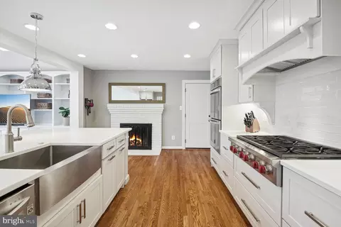Kitchen - 1205 Swinks Mill Rd, Mclean, VA 22102 photo 7 of 9