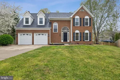 13318 Glen Taylor Ln, Herndon, VA 20171