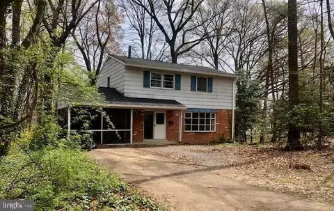 4309 Olley Ln, Fairfax, VA 22032