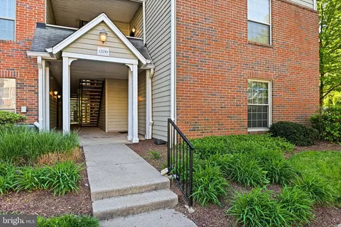12150 Penderview Ter #1308, Fairfax, VA 22033