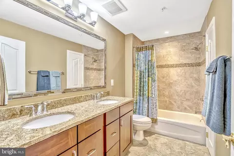 Bath - 12152 Tryton Way, Reston, VA 20190 photo 4 of 5