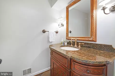 Bath - 11611 Deer Forest Rd, Reston, VA 20194 photo 2 of 10