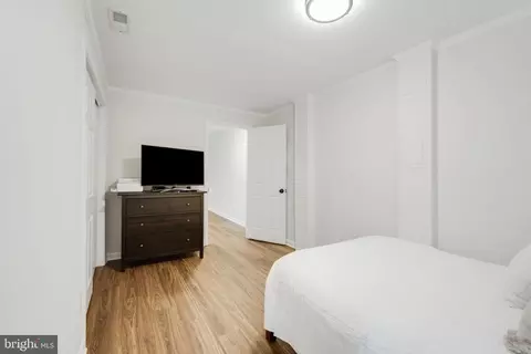 Bedroom - 11611 Deer Forest Rd, Reston, VA 20194 photo 8 of 8