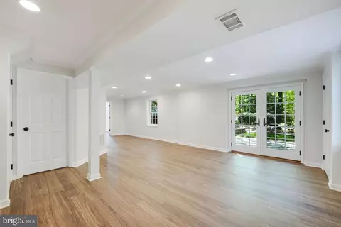 Entry Way - 11611 Deer Forest Rd, Reston, VA 20194 photo 1 of 2