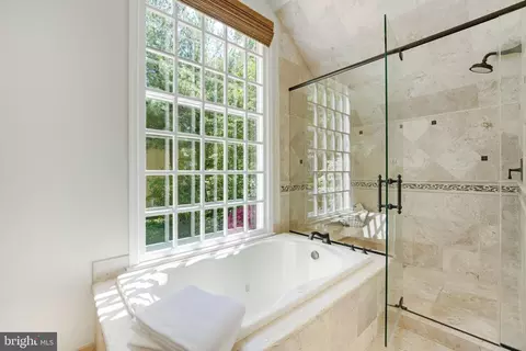 Bath - 11611 Deer Forest Rd, Reston, VA 20194 photo 4 of 10