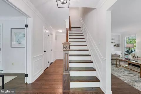 Entry Way - 11611 Deer Forest Rd, Reston, VA 20194 photo 2 of 2