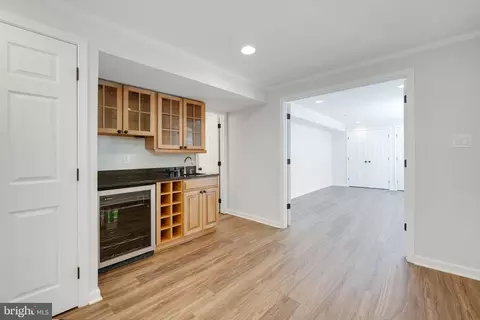 Living - 11611 Deer Forest Rd, Reston, VA 20194 photo 6 of 6