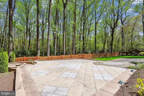 Exterior - 11805 Blue Spruce Rd, Reston, VA 20191 photo 6 of 8