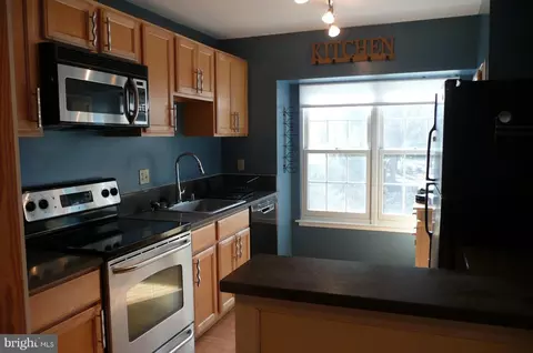 2442 Ridgehampton Ct, Reston, VA 20191 photo 10