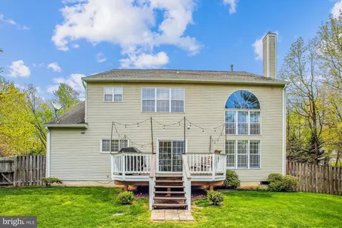 Exterior - 8232 Franklin Dr, Lorton, VA 22079 photo 7 of 16