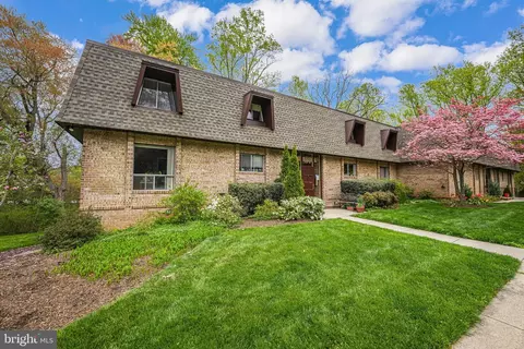 11601 Vantage Hill Rd #22B, Reston, VA 20190
