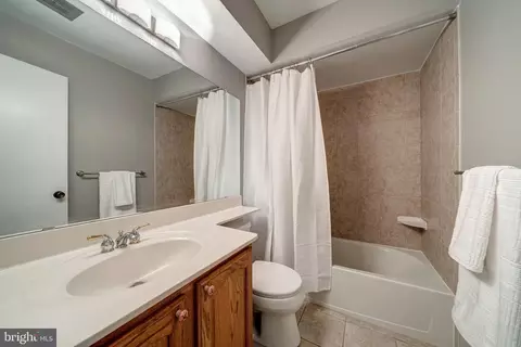 7124 Galgate Dr, Springfield, VA 22152 photo 31