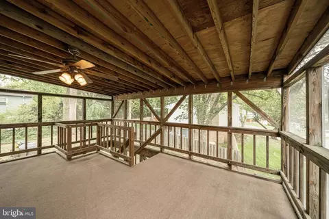 7124 Galgate Dr, Springfield, VA 22152 photo 15