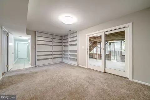 7124 Galgate Dr, Springfield, VA 22152 photo 37