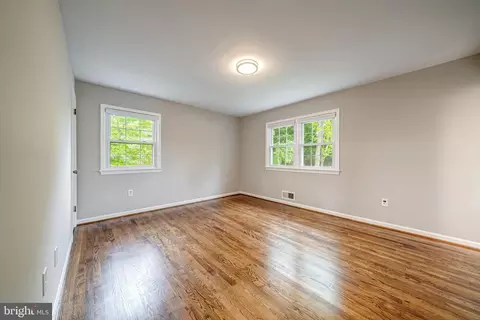 7124 Galgate Dr, Springfield, VA 22152 photo 23