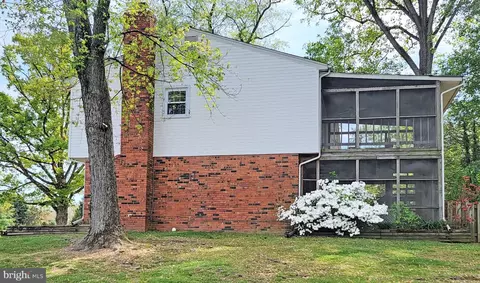 7124 Galgate Dr, Springfield, VA 22152 photo 5