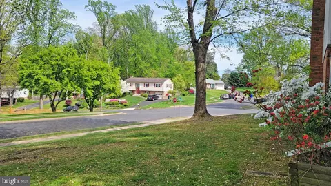 7124 Galgate Dr, Springfield, VA 22152 photo 44