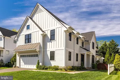 1434 Cedar Ave, Mclean, VA 22101