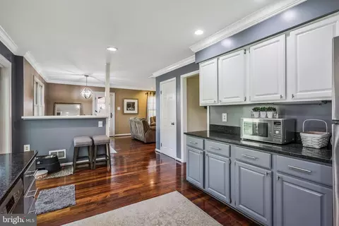 Kitchen - 8912 Cromwell Dr, Springfield, VA 22151 photo 3 of 5