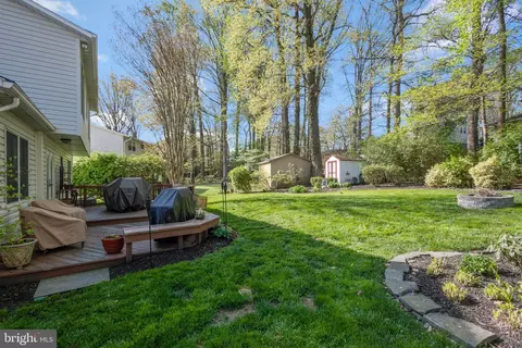 Exterior - 8912 Cromwell Dr, Springfield, VA 22151 photo 2 of 8