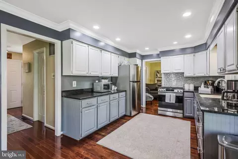 Kitchen - 8912 Cromwell Dr, Springfield, VA 22151 photo 2 of 5
