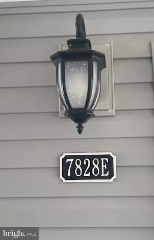 7828 E Harrowgate Cir #126, Springfield, VA 22152 photo 2