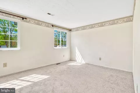 Bedroom - 5749 Heming Ave, Springfield, VA 22151 photo 7 of 10