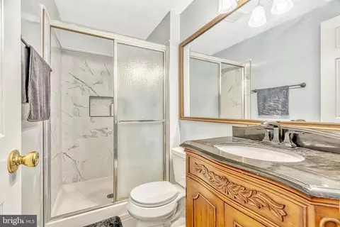 Bath - 5749 Heming Ave, Springfield, VA 22151 photo 4 of 4