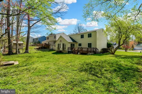 Exterior - 5749 Heming Ave, Springfield, VA 22151 photo 8 of 11