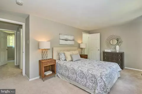 Bedroom - 8694 Bent Arrow Ct, Springfield, VA 22153 photo 1 of 6