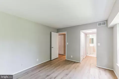 Bedroom - 7680 Tremayne Pl #211, Mclean, VA 22102 photo 1 of 1