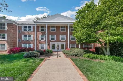Exterior - 7680 Tremayne Pl #211, Mclean, VA 22102 photo 1 of 3
