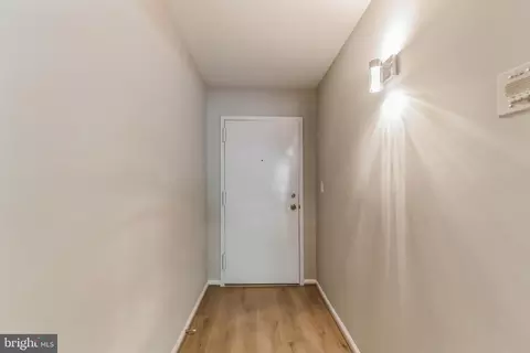 Entry Way - 7680 Tremayne Pl #211, Mclean, VA 22102 photo 1 of 2