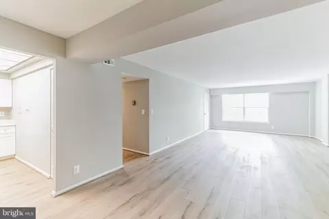 Other - 7680 Tremayne Pl #211, Mclean, VA 22102 photo 5 of 12