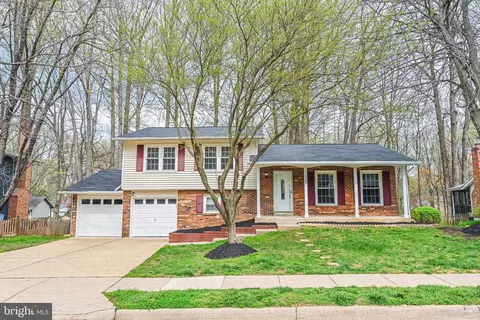 10022 Wards Grove Cir, Burke, VA 22015