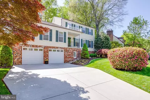 Exterior - 7413 Brian Run Ct, Springfield, VA 22153 photo 11 of 21