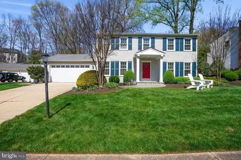 9628 Podium Dr, Vienna, VA 22182