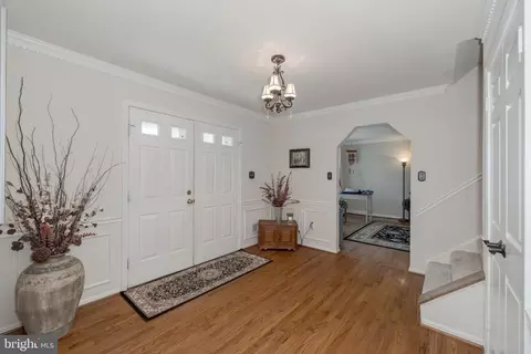 Entry Way - 7018 Petunia St, Springfield, VA 22152 photo 1 of 5
