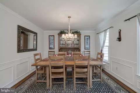 Dining - 7018 Petunia St, Springfield, VA 22152 photo 1 of 4