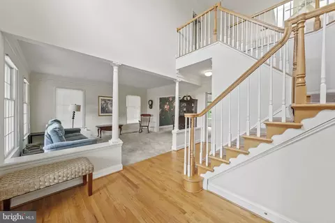 6101 Tobey Ct, Springfield, VA 22150 photo 5